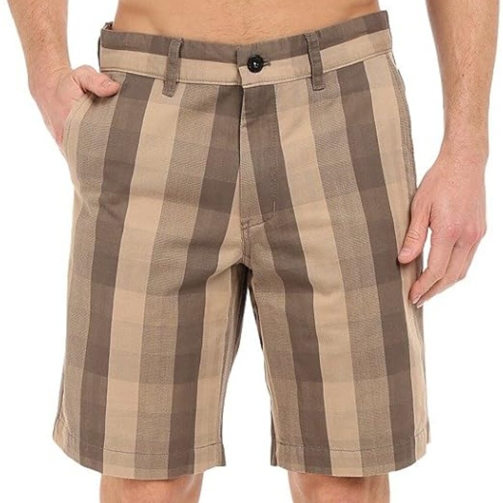 Split Men's Shorts Flat Front Beige Plaid Size 33